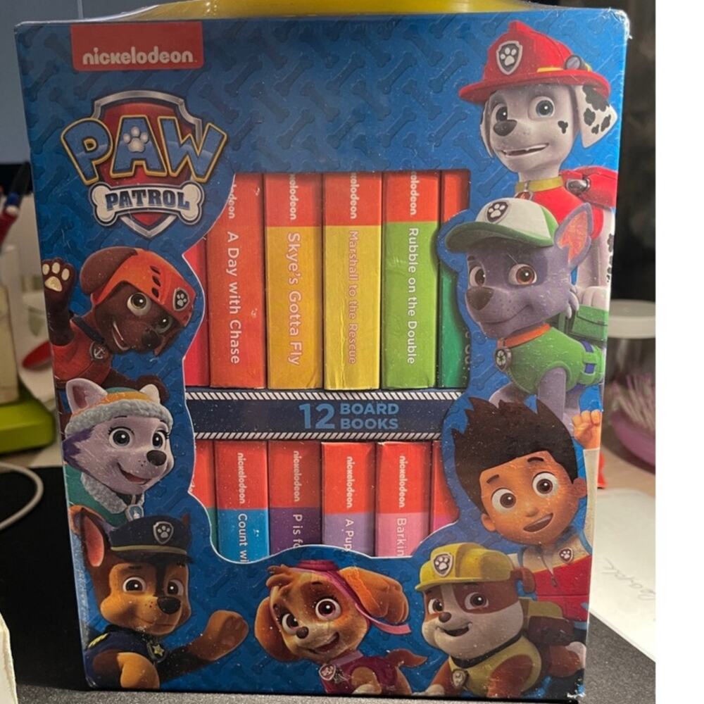2021 Spin Master Nickelodeon Paw Patrol 12 Paw-some Story Mini Book Block